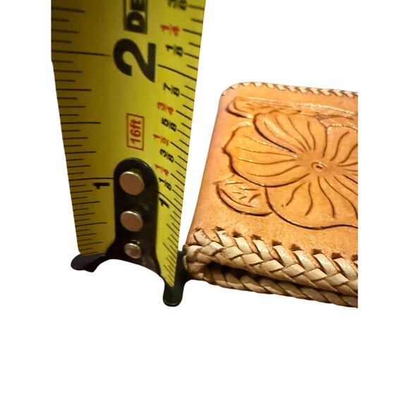 Vintage 70's 80's Mens Hand Tooled Floral Western Cowboy Style Wallet Billforld - Picture 9 of 9